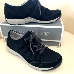 Dansko Heather Suede sneakers tennis shoes